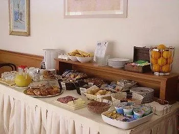 Hotel Delfina 3*