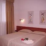 Hotel Delfina